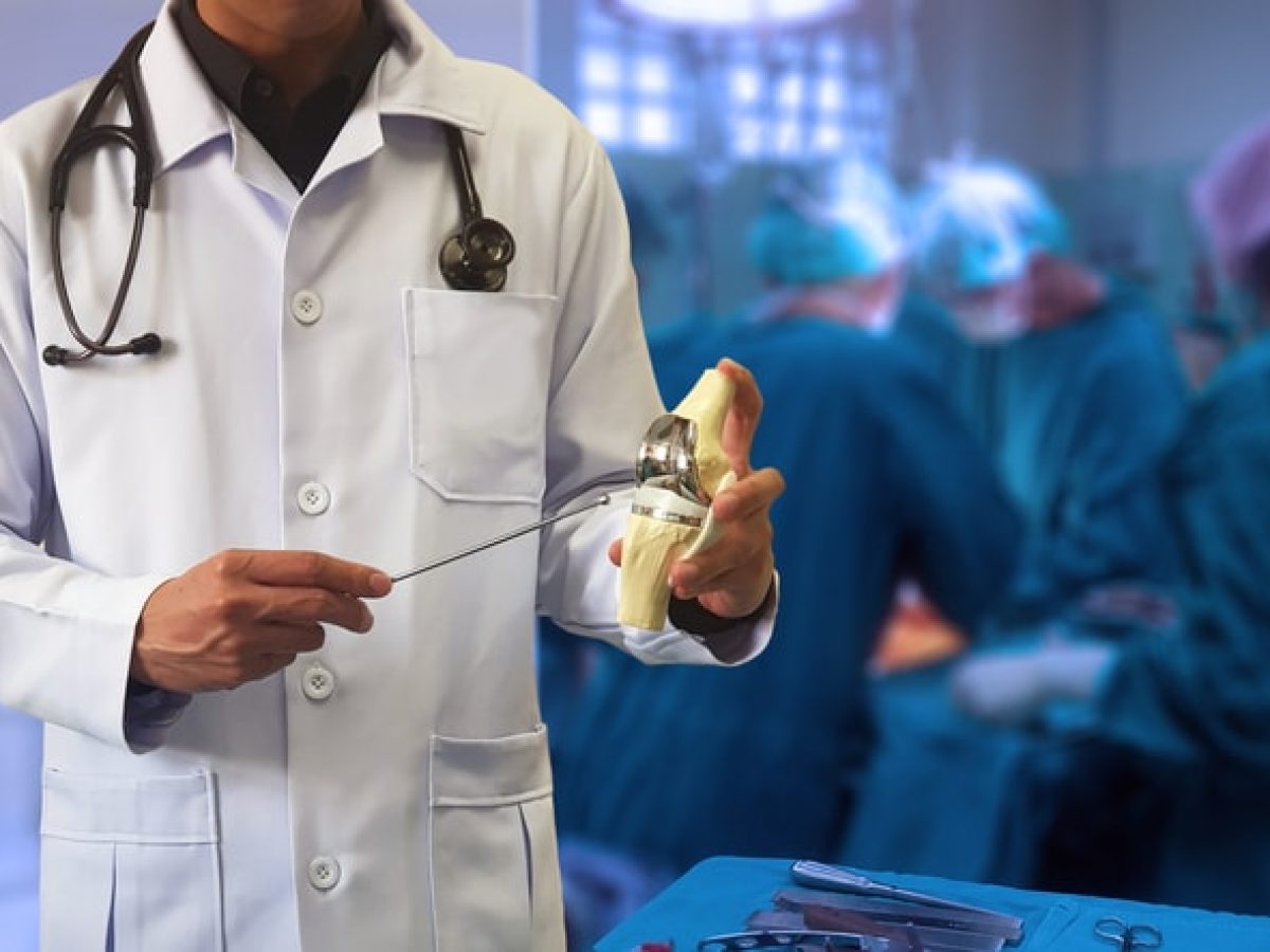 Total Knee Replacement Surgery In Thane | Dr. Shashank Gabhe